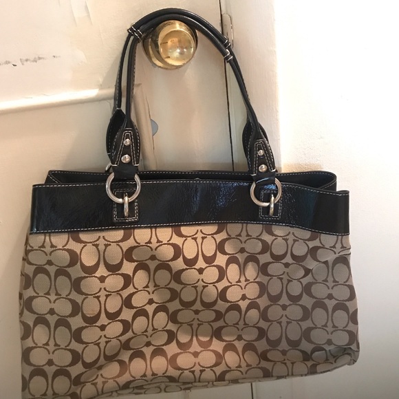 NWT Large Authentic Sachel Coach Handbag - Picture 2 of 7